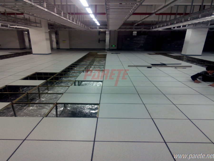 Steel access floor computer room