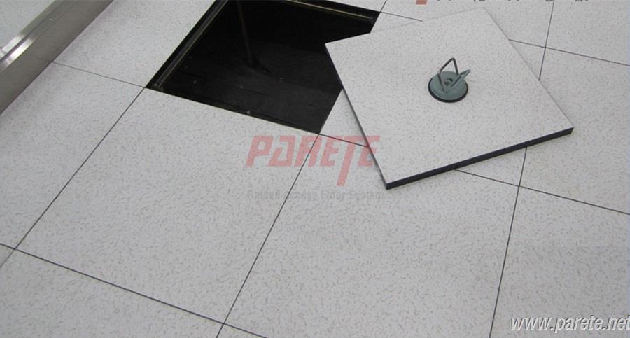 wood core access floor