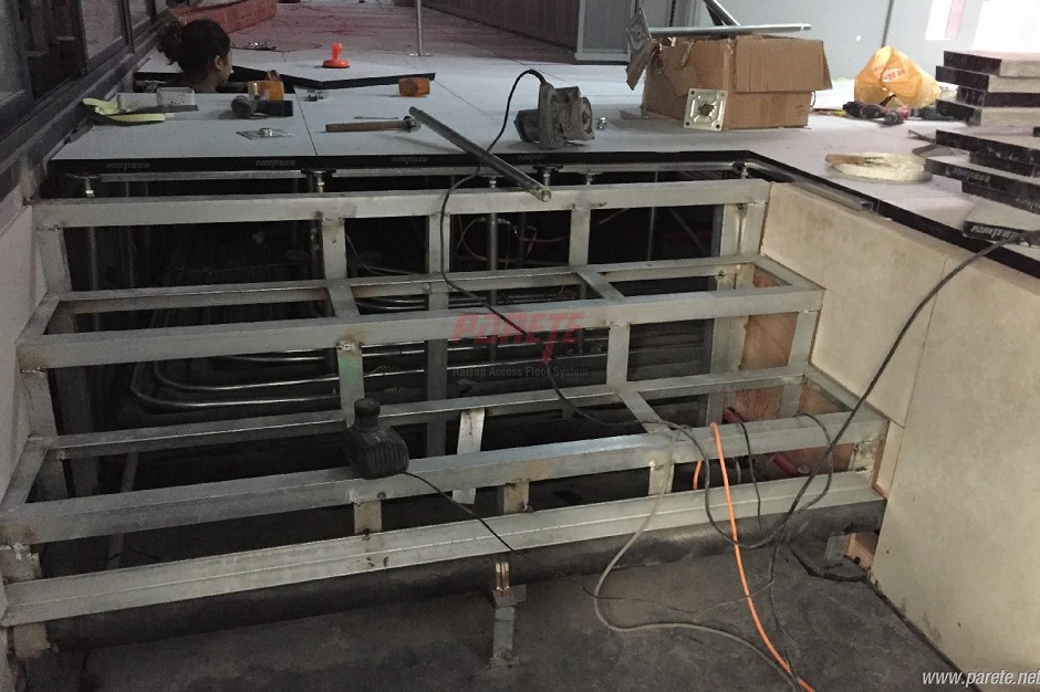 National data center raised floor
