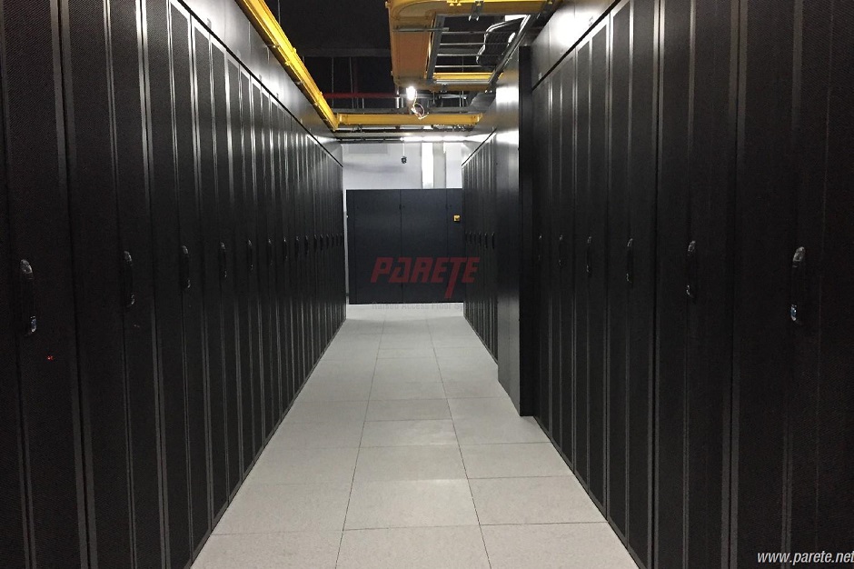 National data center raised floor
