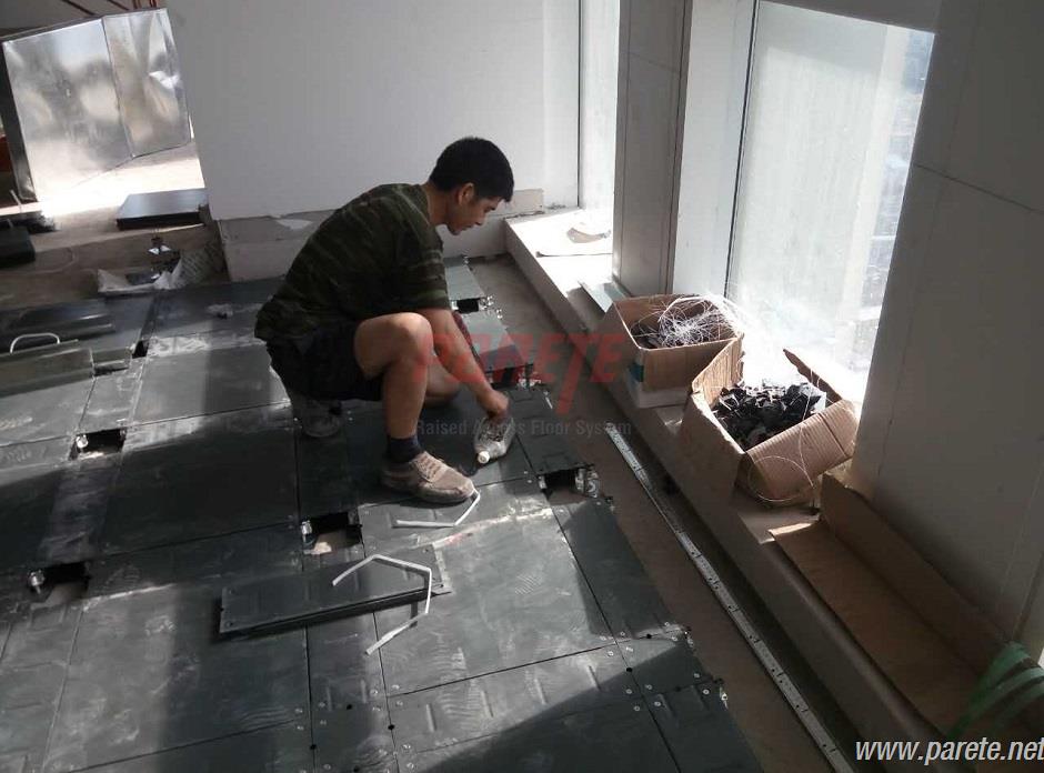 office raised floor