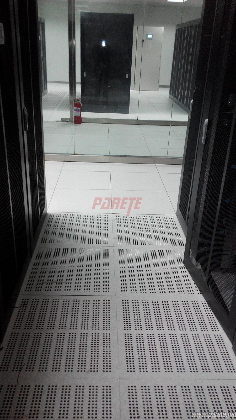 computer room perforated raised floor 