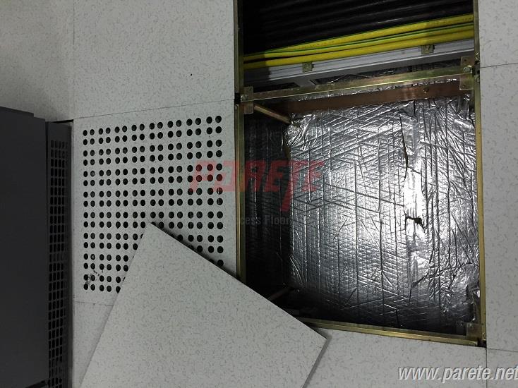 access floor in telecom server room