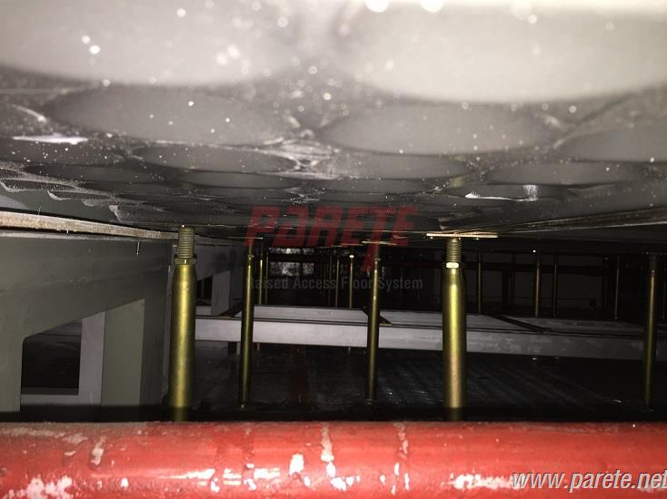 access floor in telecom server room